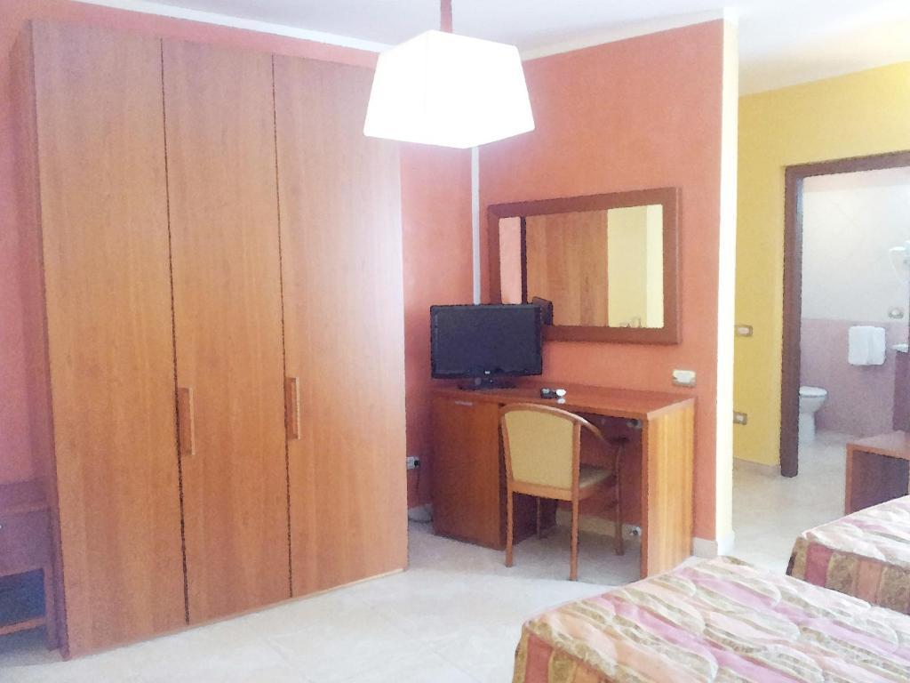 Hotel Demar オルビア エクステリア 写真